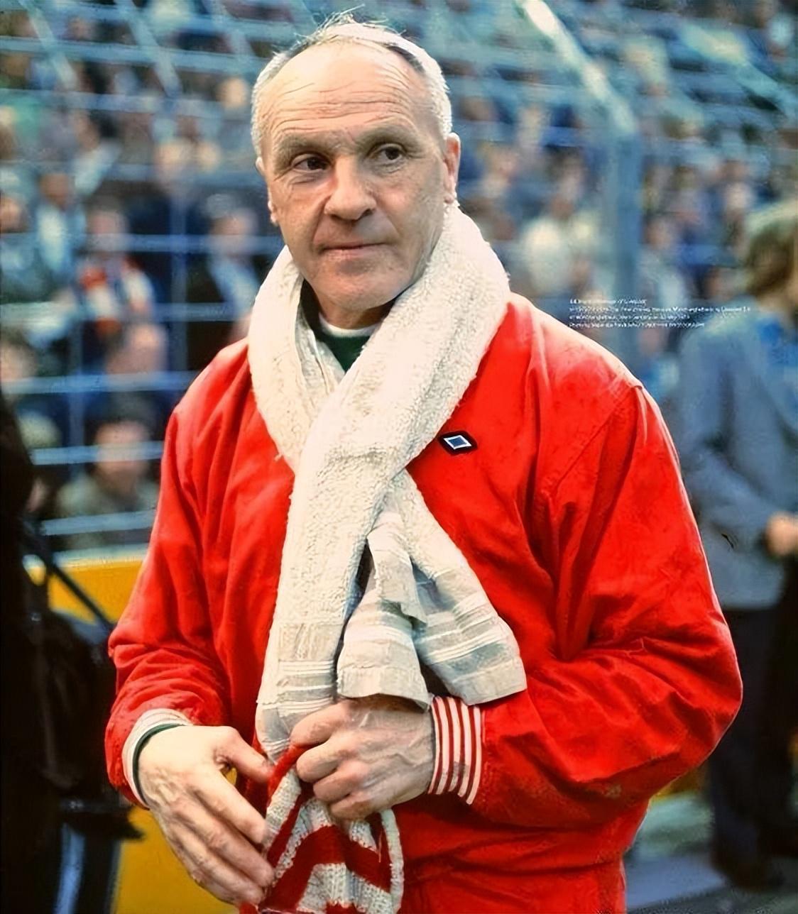 世界杯最新版本下载-利物浦——三人共创一个伟大的时代