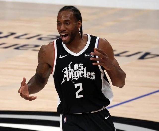 世界杯官方安装包-【早报】三球低消两轮出线！意大利刮起蓝色风暴！