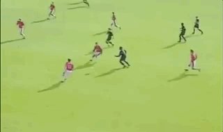 世界杯官方安装包-【史话】媲美小贝小罗！希克超远程吊门勾起传世回忆